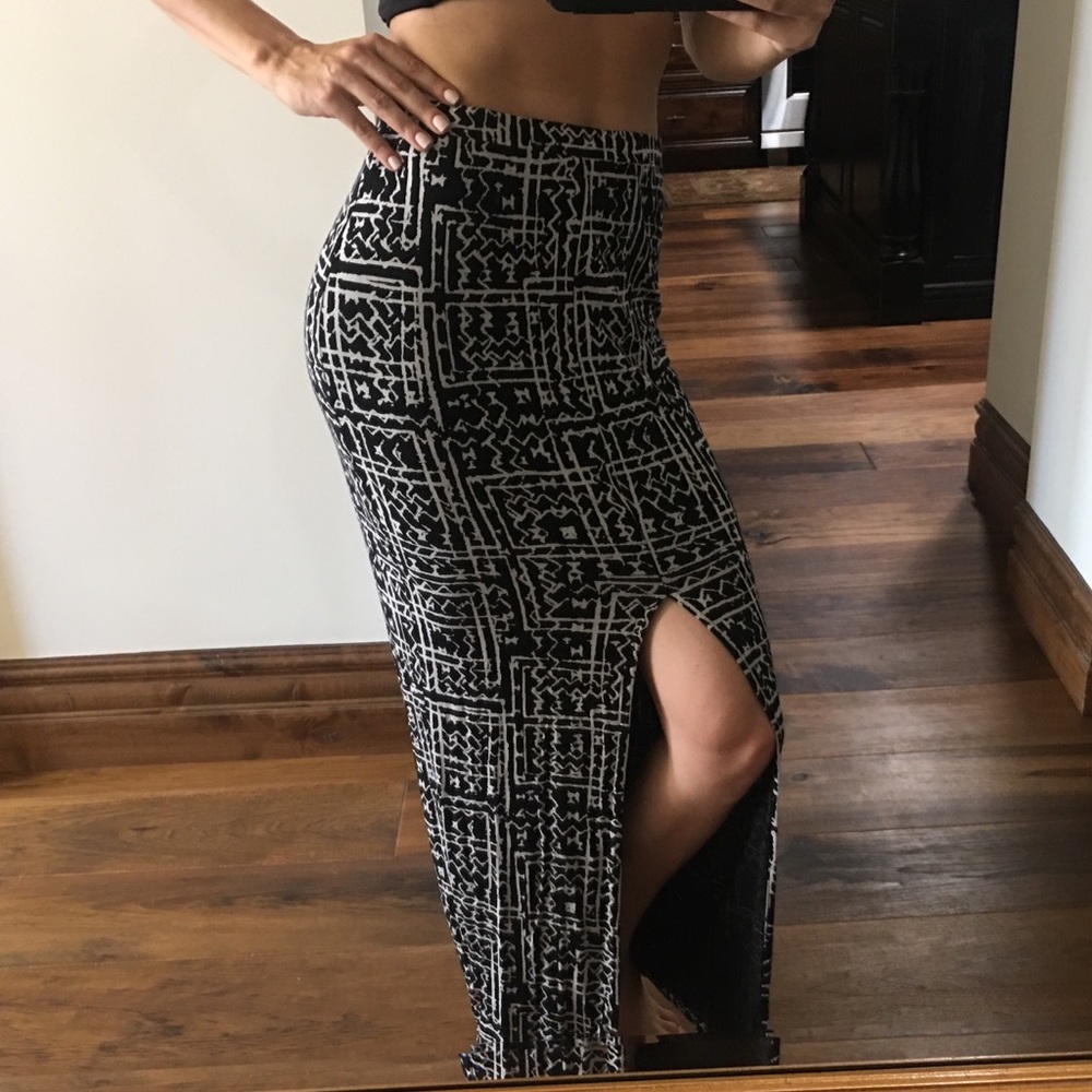 Silence + Noise Black and White Cute Maxi Skirt